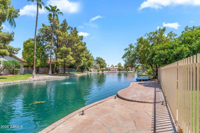 1575 S PENNINGTON Drive, Chandler, AZ 85286