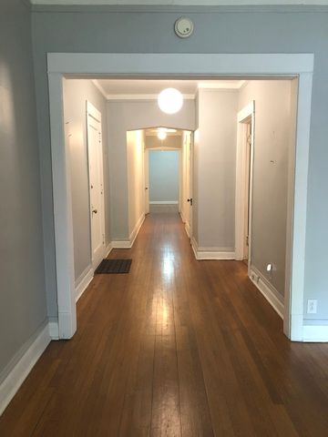 1101 W PRATT Boulevard 1W, Chicago, IL 60626