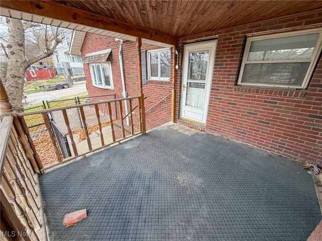 906 May Street, East Liverpool, OH 43920