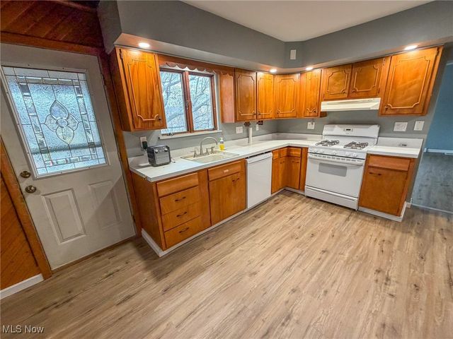 906 May Street, East Liverpool, OH 43920