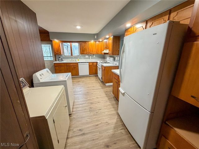 906 May Street, East Liverpool, OH 43920