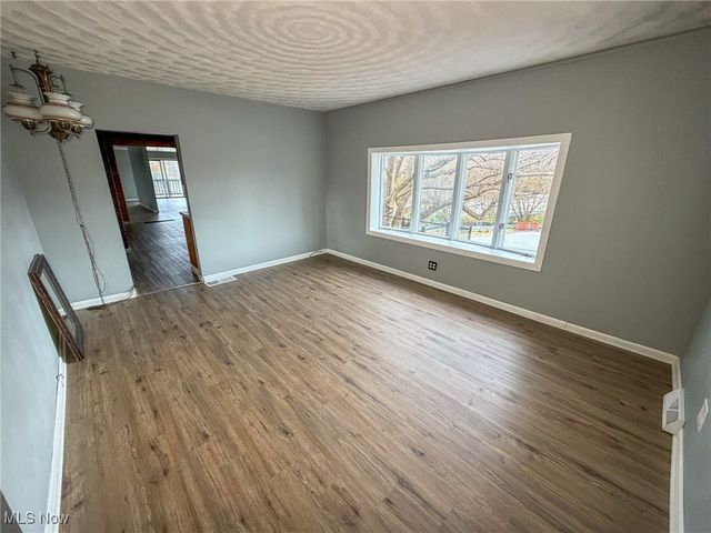 906 May Street, East Liverpool, OH 43920