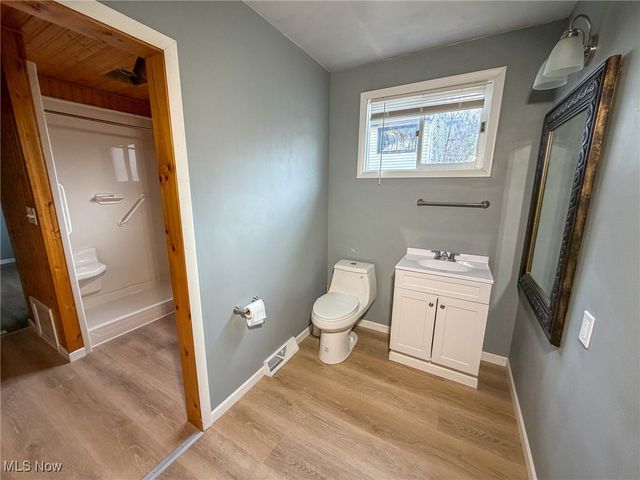 906 May Street, East Liverpool, OH 43920