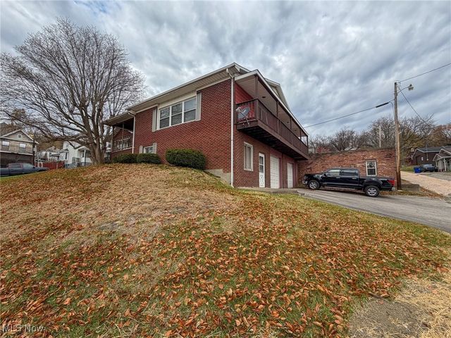 906 May Street, East Liverpool, OH 43920