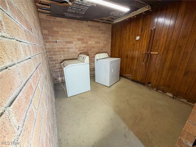 906 May Street, East Liverpool, OH 43920