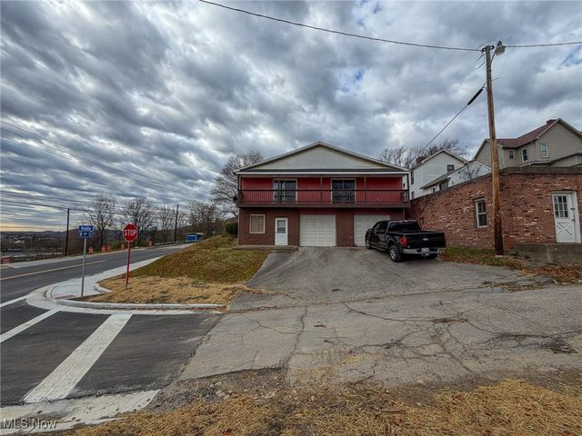 906 May Street, East Liverpool, OH 43920