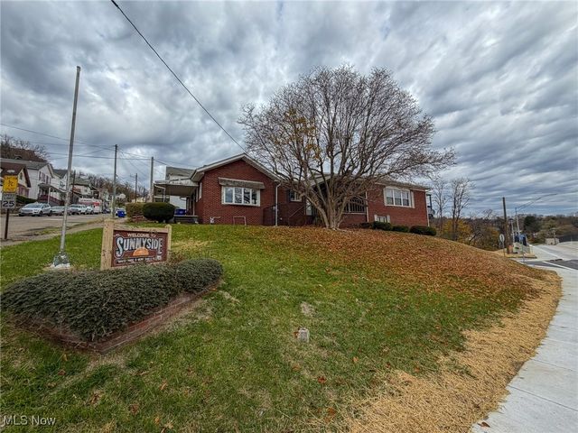 906 May Street, East Liverpool, OH 43920