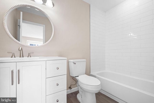 1301 SHALLCROSS AVE, Wilmington, DE 19806