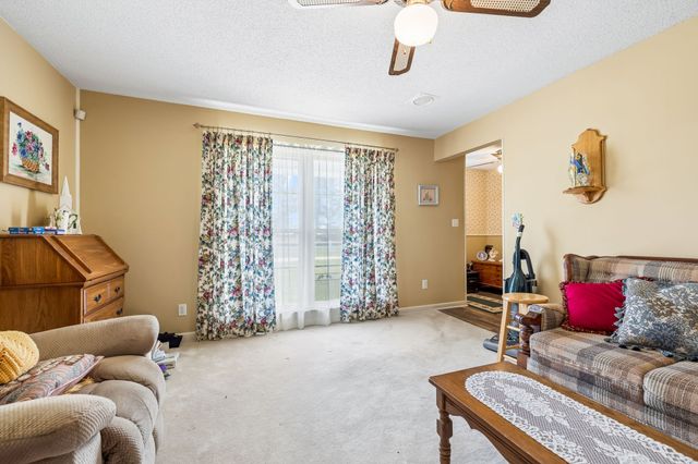 2992 Emery Rd, Murfreesboro, TN 37130