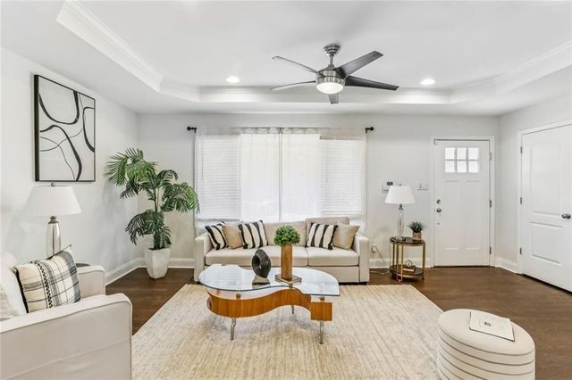 1888 La Mesa, Decatur, GA 30032