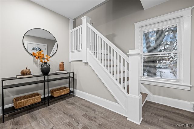 102 Crossman Avenue, Buffalo, NY 14211