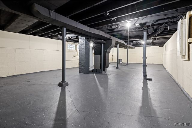 102 Crossman Avenue, Buffalo, NY 14211