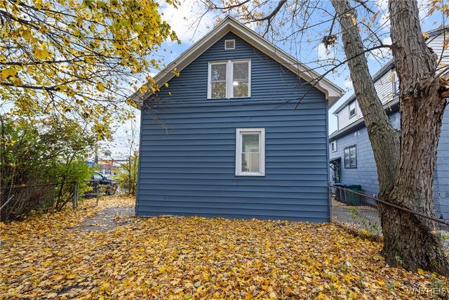 102 Crossman Avenue, Buffalo, NY 14211