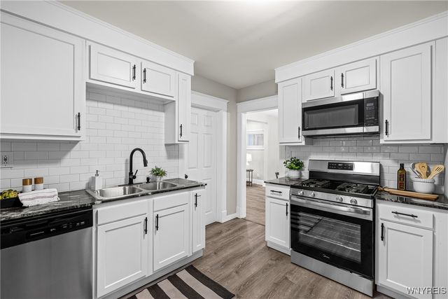 102 Crossman Avenue, Buffalo, NY 14211