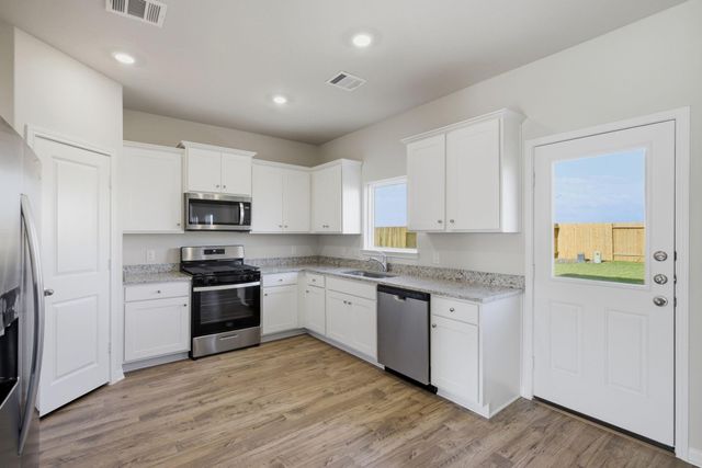 1604 Jean Meadow Drive, Rosenberg, TX 77471