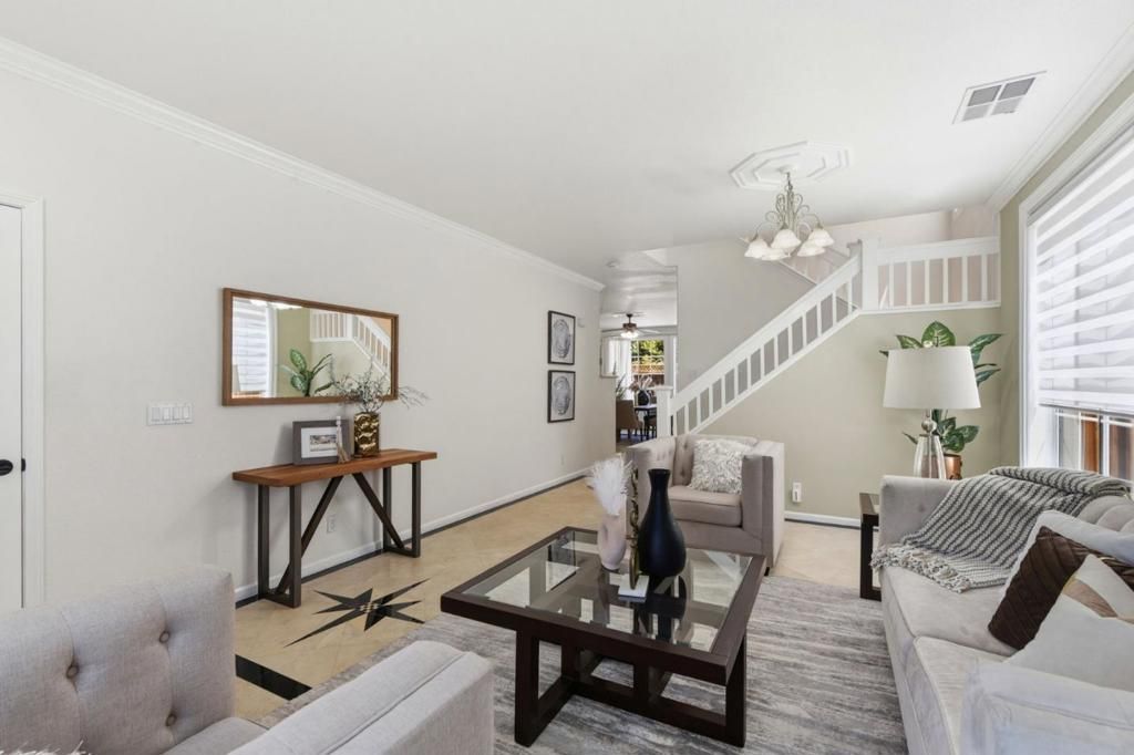 Image 7 of property listing at 5530 Cooney Place, San Jose, CA 95123