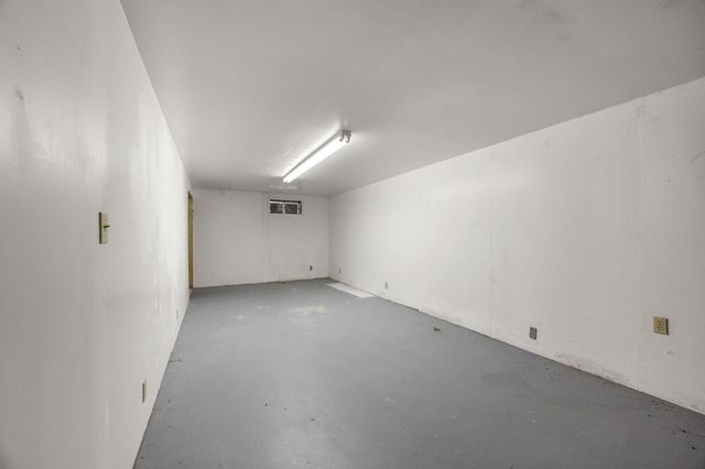 937 Pitchers Way, Hyannis, MA 02601
