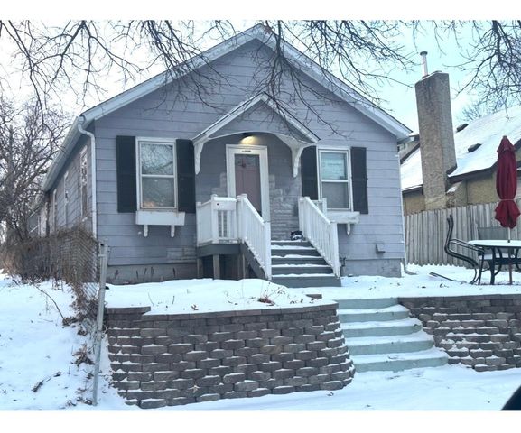 1068 Arundel Street, Saint Paul, MN 55117