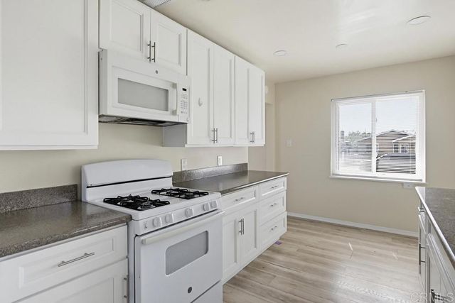 4220 24 Poplar Street, San Diego, CA 92105