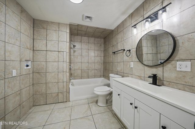 522 County Road 271, Niota, TN 37826