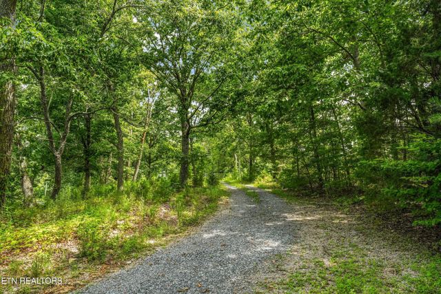 522 County Road 271, Niota, TN 37826