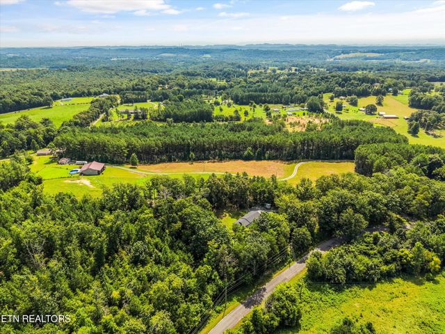 522 County Road 271, Niota, TN 37826