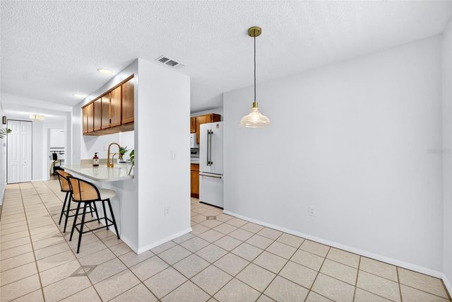 629 BAY LAKE TRAIL, Oldsmar, FL 34677