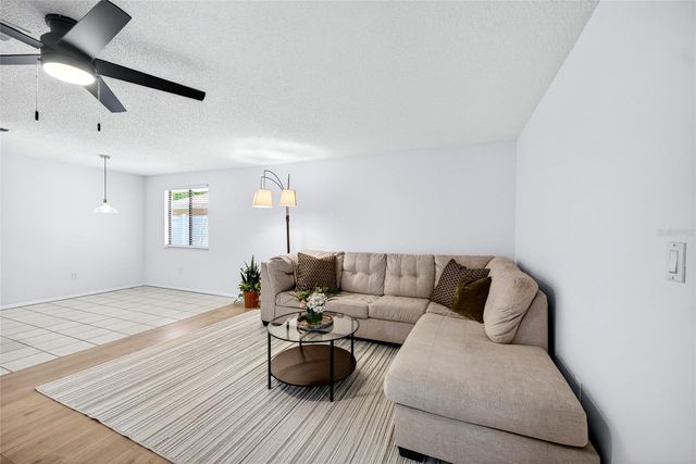 629 BAY LAKE TRAIL, Oldsmar, FL 34677