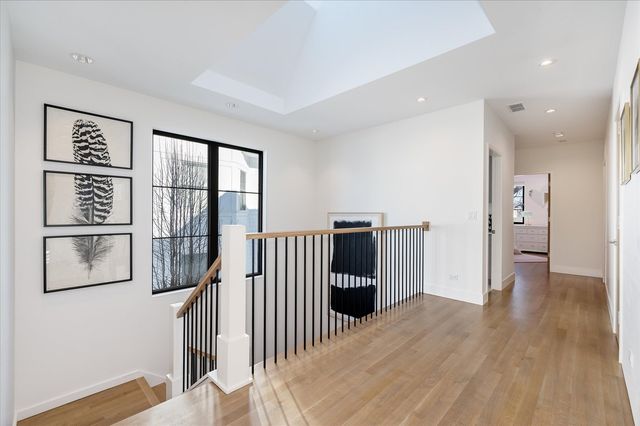 176 S Arlington Avenue, Elmhurst, IL 60126