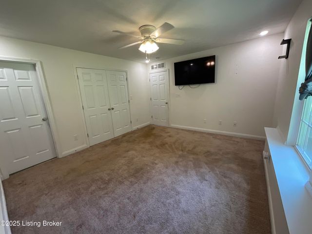 386 School Side Dr. Dr, Brandenburg, KY 40108