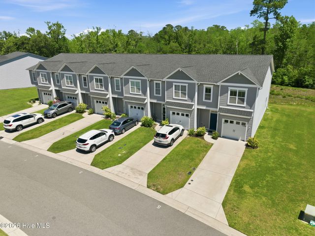 104 Aspen Road, Hampstead, NC 28443