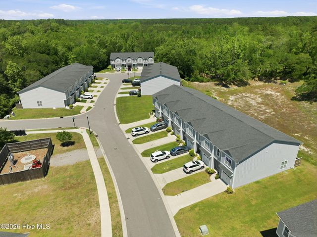 104 Aspen Road, Hampstead, NC 28443