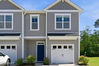 104 Aspen Road, Hampstead, NC 28443