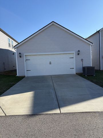 672 Taylor Bend Rd, Columbia, TN 38401