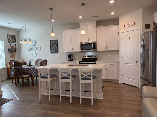 672 Taylor Bend Rd, Columbia, TN 38401