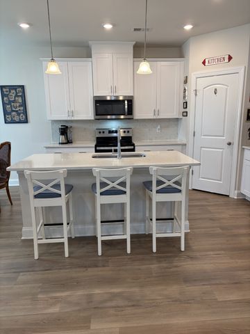 672 Taylor Bend Rd, Columbia, TN 38401