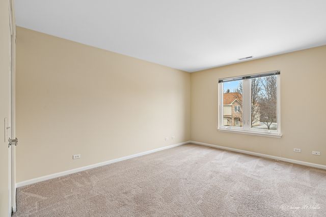 2640 CHELSEY Street, Buffalo Grove, IL 60089