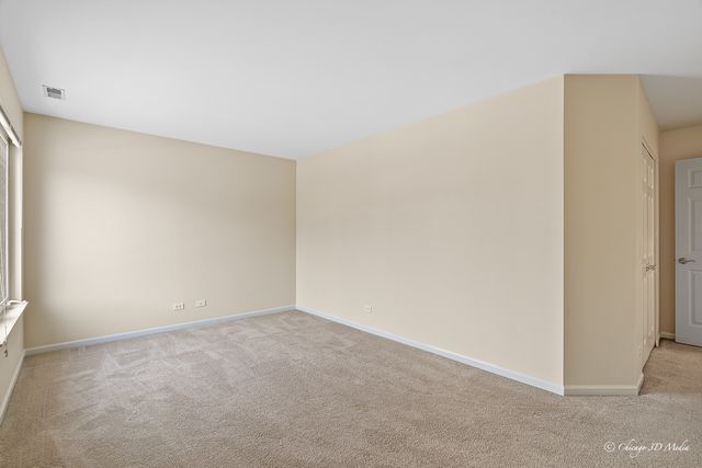 2640 CHELSEY Street, Buffalo Grove, IL 60089