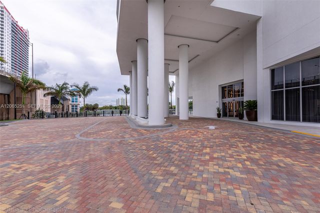 4010 S Ocean Drive R509, Hollywood, FL 33019