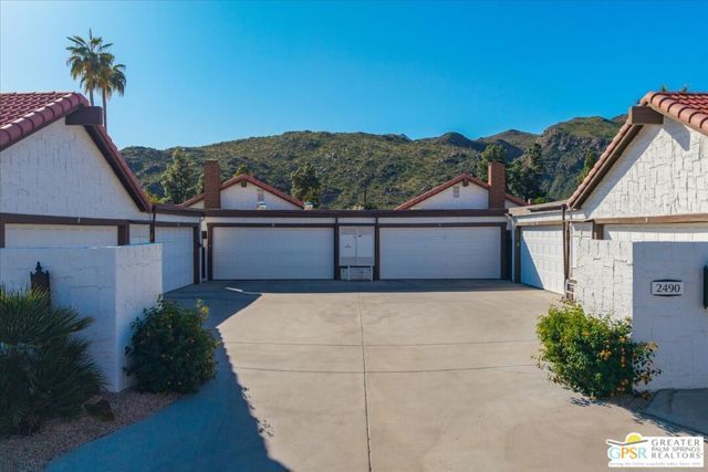 2490 Miramonte Circle B, Palm Springs, CA 92264