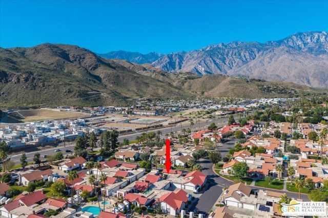 2490 Miramonte Circle B, Palm Springs, CA 92264