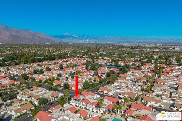 2490 Miramonte Circle B, Palm Springs, CA 92264