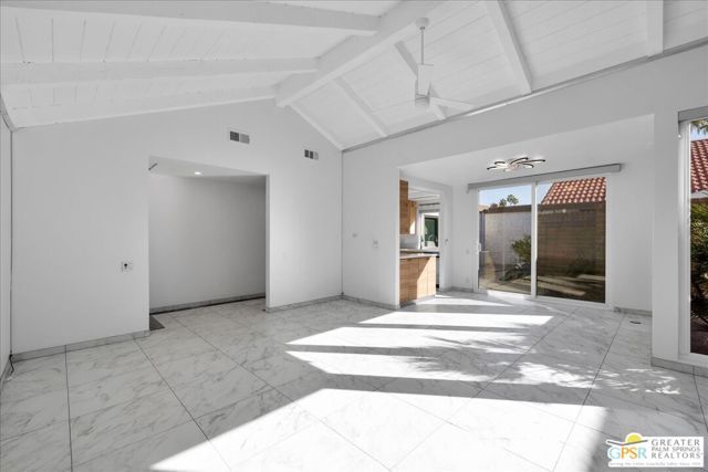 2490 Miramonte Circle B, Palm Springs, CA 92264