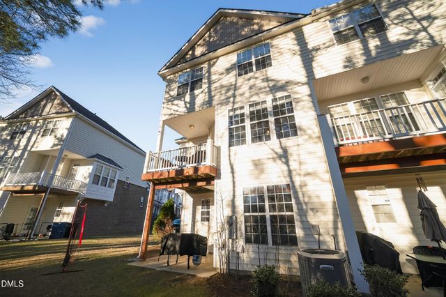 5435 Silver Moon Lane, Raleigh, NC 27606