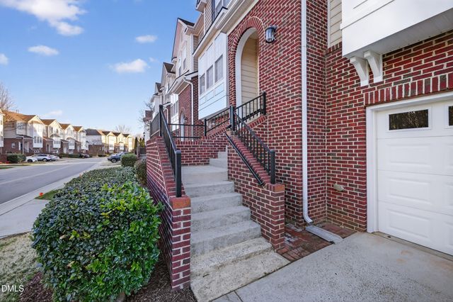 5435 Silver Moon Lane, Raleigh, NC 27606