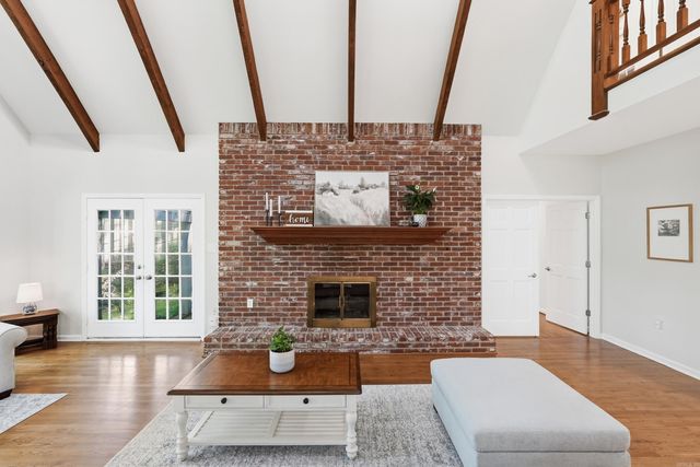 3 Cherry Tree, North Little Rock, AR 72116