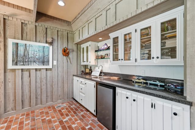 3 Cherry Tree, North Little Rock, AR 72116