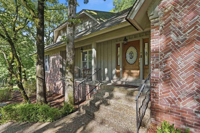 3 Cherry Tree, North Little Rock, AR 72116