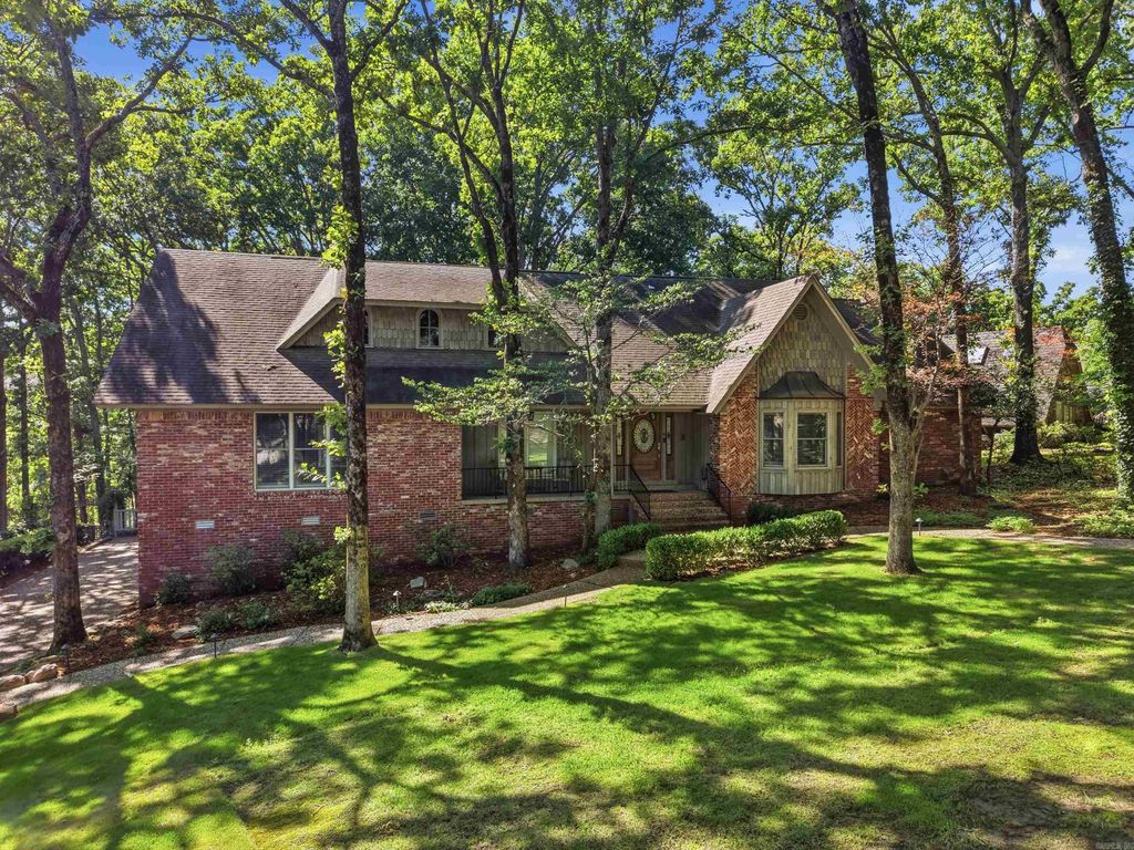 3 Cherry Tree, North Little Rock, AR 72116