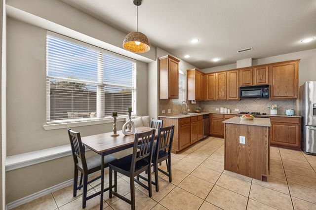 8492 Liverpool Lane, Frisco, TX 75036